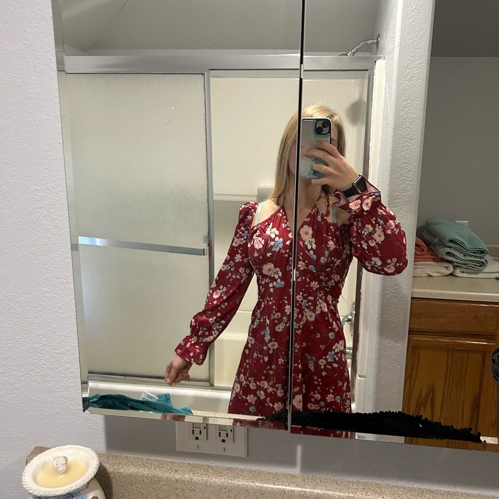 Floral Maxi Dress - Picture 4 of 4